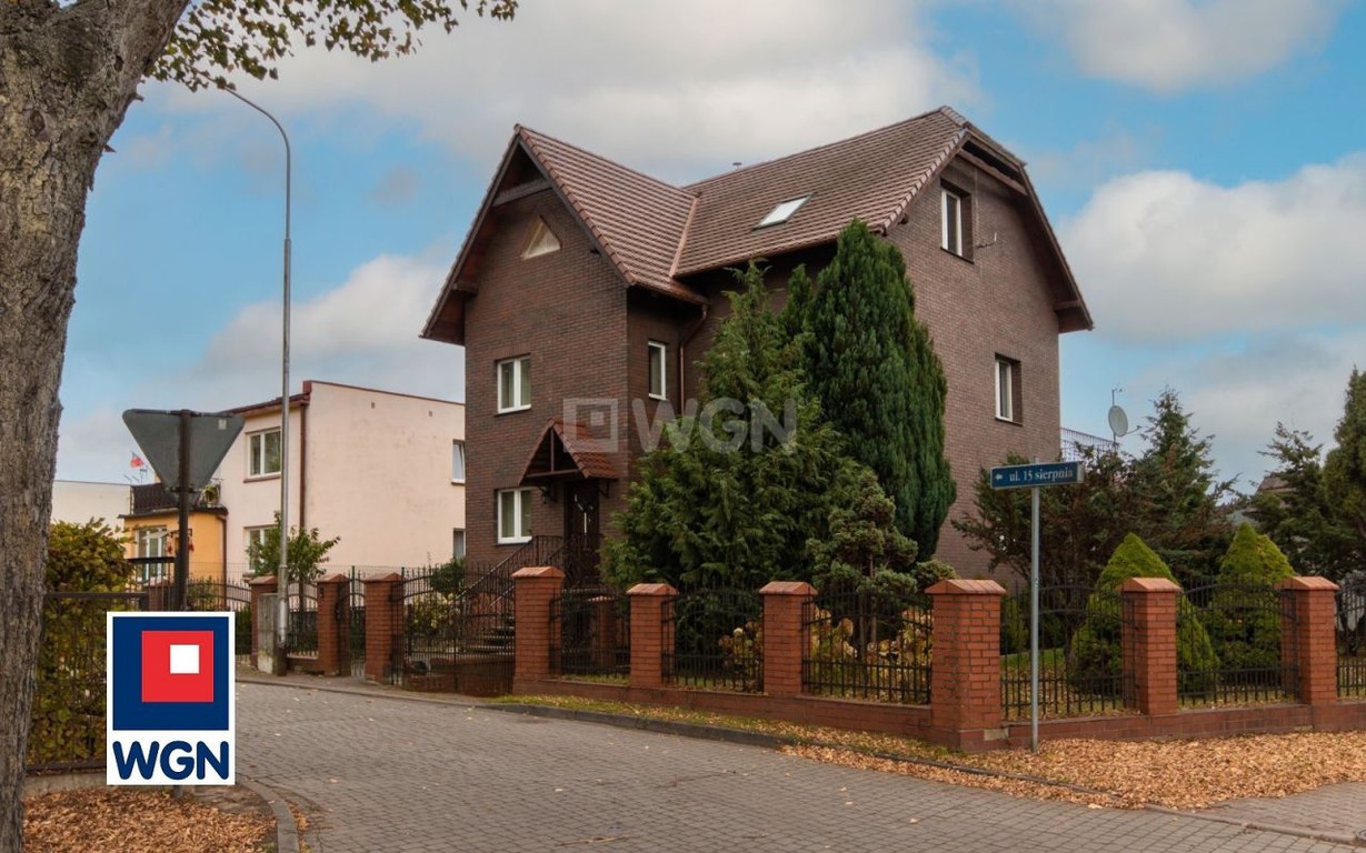 Dom na sprzedaż, 7 pokoi, 280 m², Złocieniec