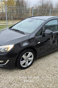 Opel Astra J-2