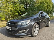 Opel Astra J