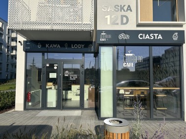 Lokal pod kawiarnię przy centrum biurowym-1