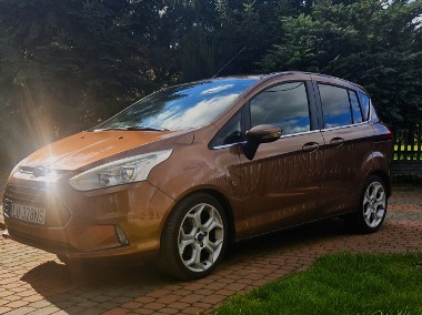 samochód kupiony w Polscy  około 2 i pół roku w moim posiadaniu-1