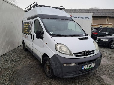 Opel Vivaro-1