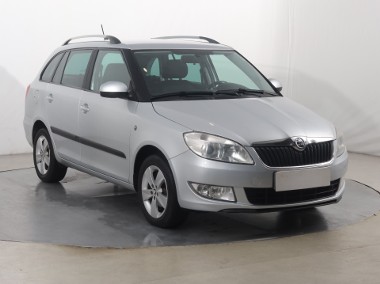 Skoda Fabia II , Navi, Klima, Tempomat, Parktronic,ALU-1