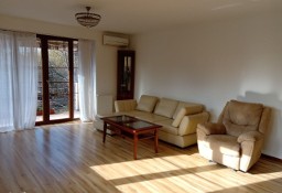 2 pokoje • 65 m² •  z 10 m balkonem, w cichej, zielonej, prestiżowej okolicy 