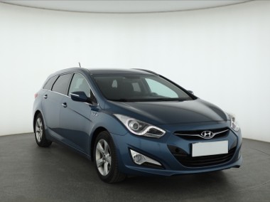 Hyundai i40 , Klimatronic, Tempomat, Parktronic,ALU-1