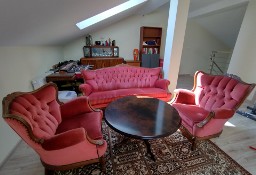 Komplet mebli antycznych: stół, sofa i dwa fotele