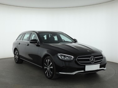 Mercedes-Benz Klasa E , 306 KM, Automat, Skóra, Navi, Klimatronic, Tempomat,-1