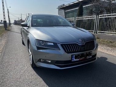 Skoda Superb 2.0 TDI Automat DSG-1