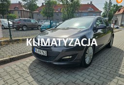 Opel Astra J 1 właściciel / Klimatyzacja / Tempomat / Komputer