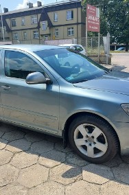 Skoda Octavia II 1,6 TDI 105 KM Klimatyzacja Grzane fotele Zarejestrowany-2
