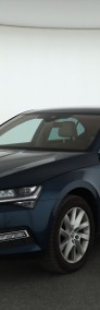 Skoda Superb III , Salon Polska, Serwis ASO, 200 KM, Automat, Skóra, Navi,-3