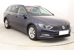 Volkswagen Passat B8 , VAT 23%, Navi, Klimatronic, Tempomat, Parktronic,