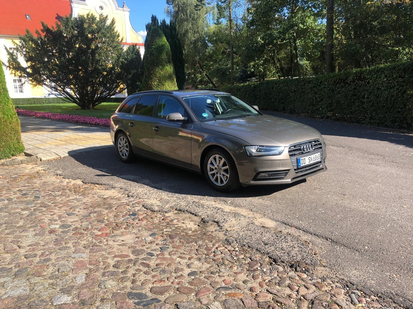 Audi A4 IV (B8) quattro 2,0TDI_177km