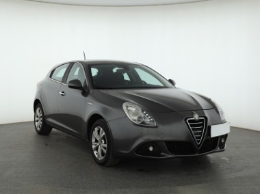 Alfa Romeo Giulietta , Salon Polska, Serwis ASO, Navi, Xenon, Klimatronic,-1
