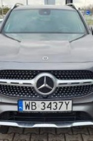 Mercedes-Benz-2