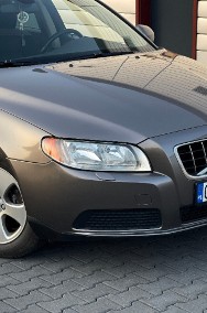 Volvo V70 III-2