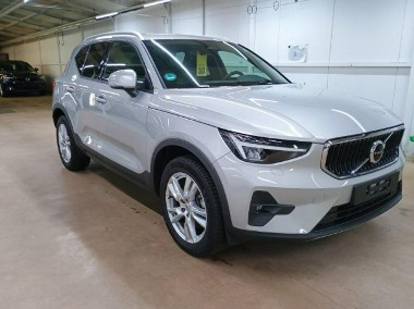 Volvo XC40 Volvo XC40 Core B3 Mild-Hybrid-1