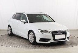 Audi A3 III (8V) , Skóra, Xenon, Bi-Xenon, Klimatronic, Tempomat, Parktronic,