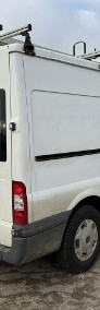 Ford Transit-4