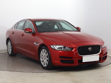 Jaguar XE I , Salon Polska, Serwis ASO, Automat, VAT 23%, Skóra, Navi,