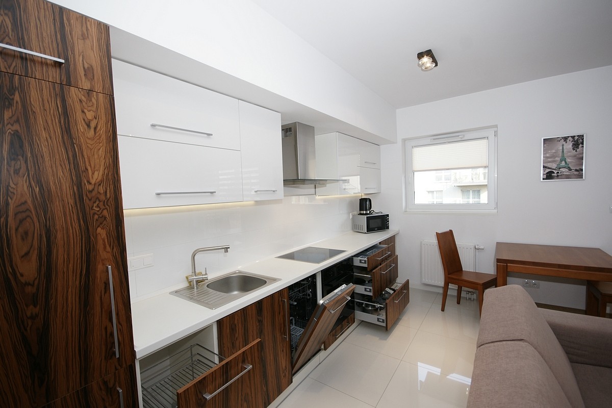 Mieszkanie do wynajęcia, 57 m² Dąb, Johna Baildona
