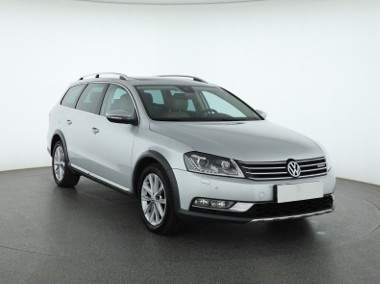 Volkswagen Passat B7 , Salon Polska, Serwis ASO, 177 KM, DSG, Skóra, Xenon,-1