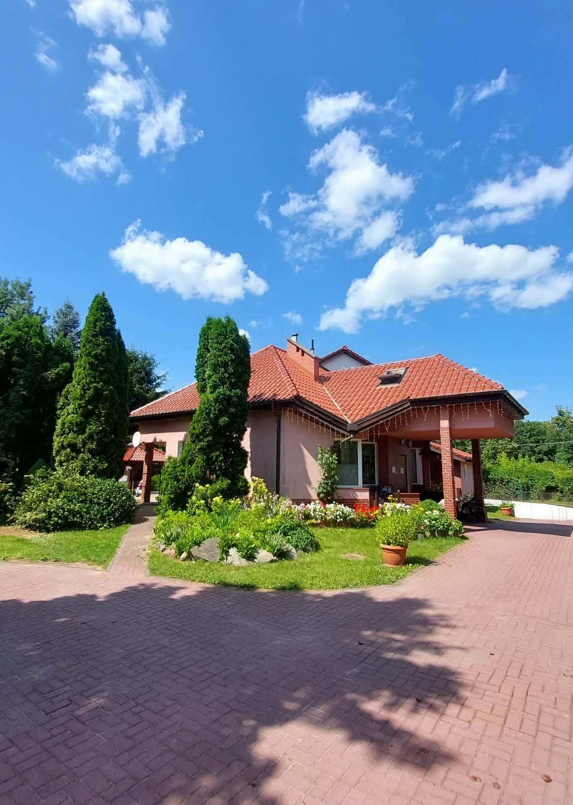 dom na sprzedaż