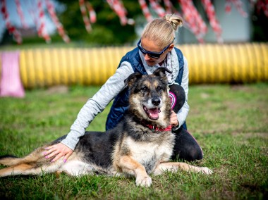 LEO: chodź się poznamy, łapki sobie podamy-1