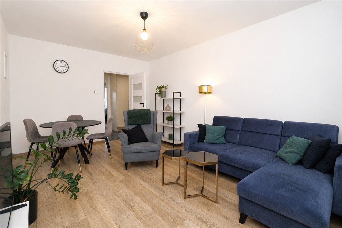 Nowoczesne 3 pokoje po remoncie Balkon Os.Sielec - Widok 3