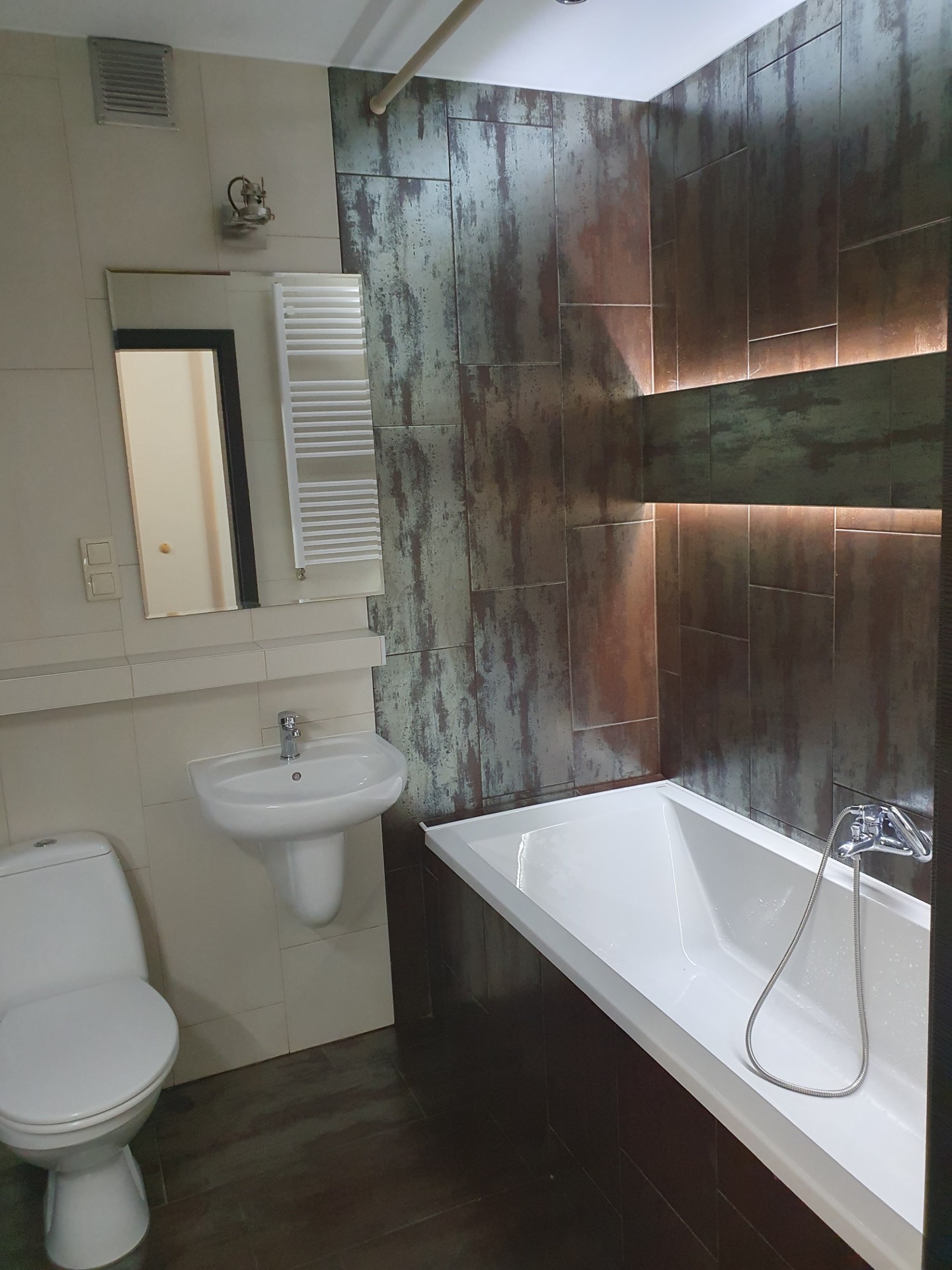 Do wynajęcia mieszkanie 40 m², dwa pokoje, Tychy oś. Cztery Pory Roku - Więcej