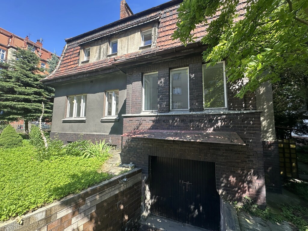220 m² I 6 pokoi I Działka 714 m² – pohled 2