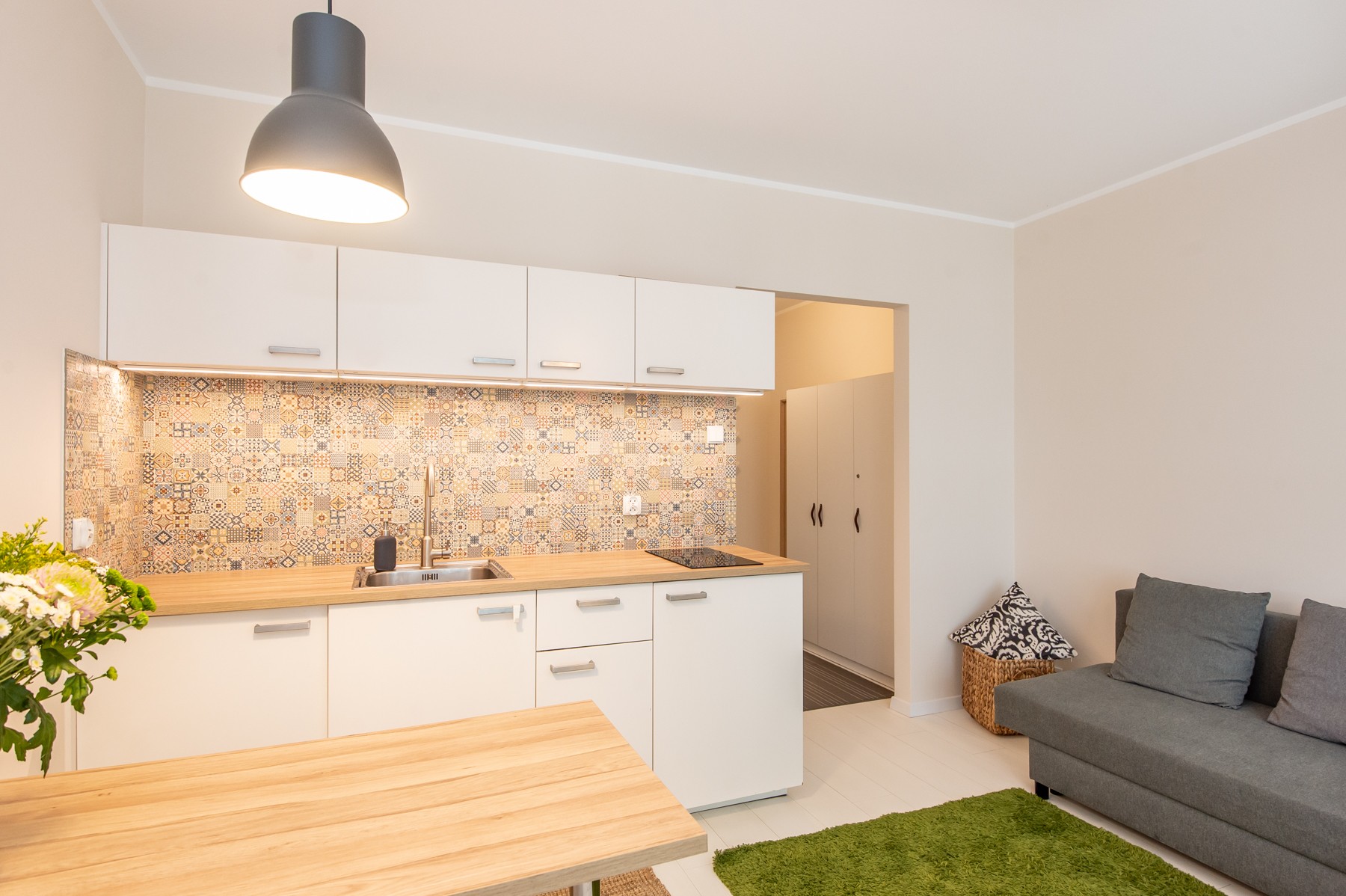 Kawalerka 33 m² | Centrum Poznania | Bezpośrednio | Pełne wyposażenie | Ochrona 24/7 - Widok 2