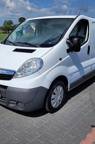 Opel Vivaro Zadbany dostawczak-2