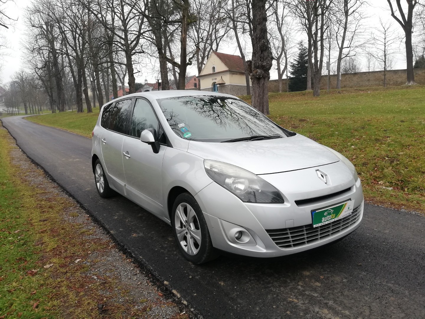 Renault Grand Scenic III 1.6 Benzyna 110 Ps