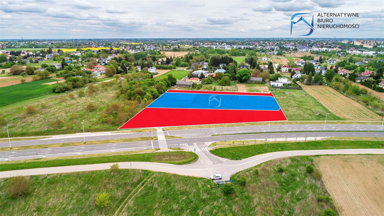 Działka usługowa 2km od węzła S17 – pohled 3