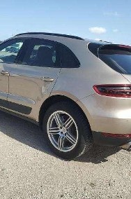 Porsche Macan-2