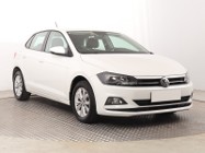 Volkswagen Polo VI , Salon Polska, Klima, Tempomat