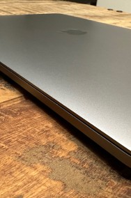 Apple MacBook Pro A1990, 15,4" i7 256GB, 2019-2