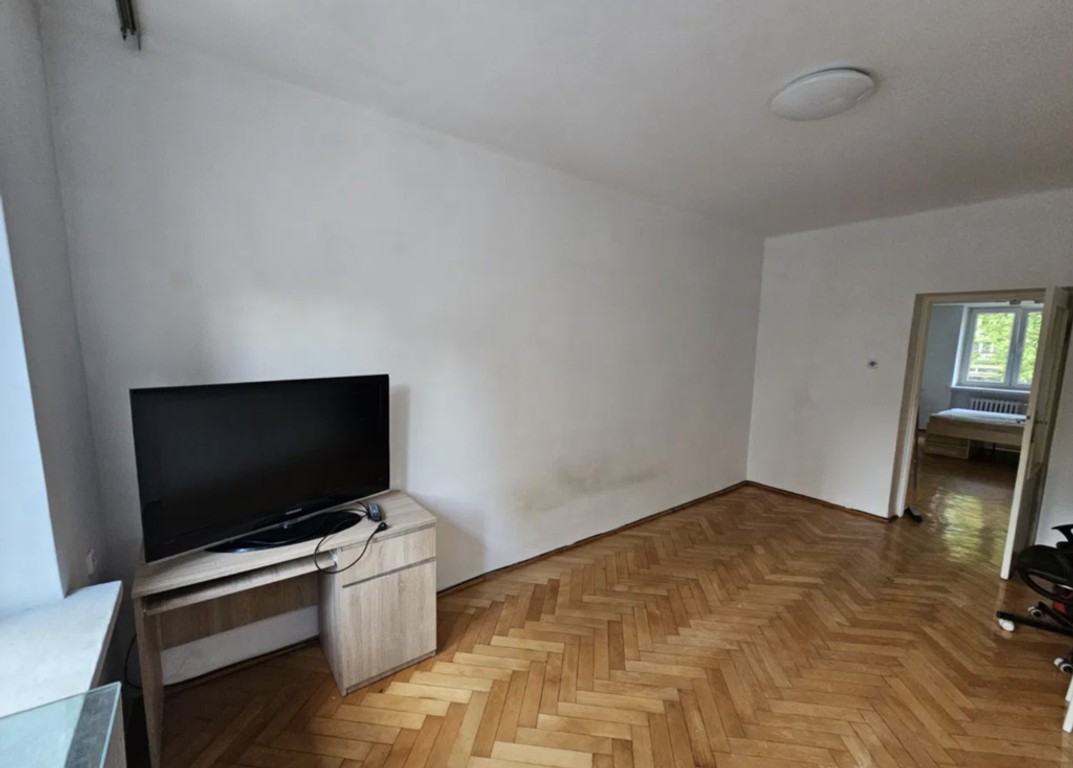 2 pokoje w sercu Nowej Huty - Widok 4
