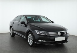 Volkswagen Passat B8 , Salon Polska, Automat, VAT 23%, Skóra, Navi, Klimatronic,