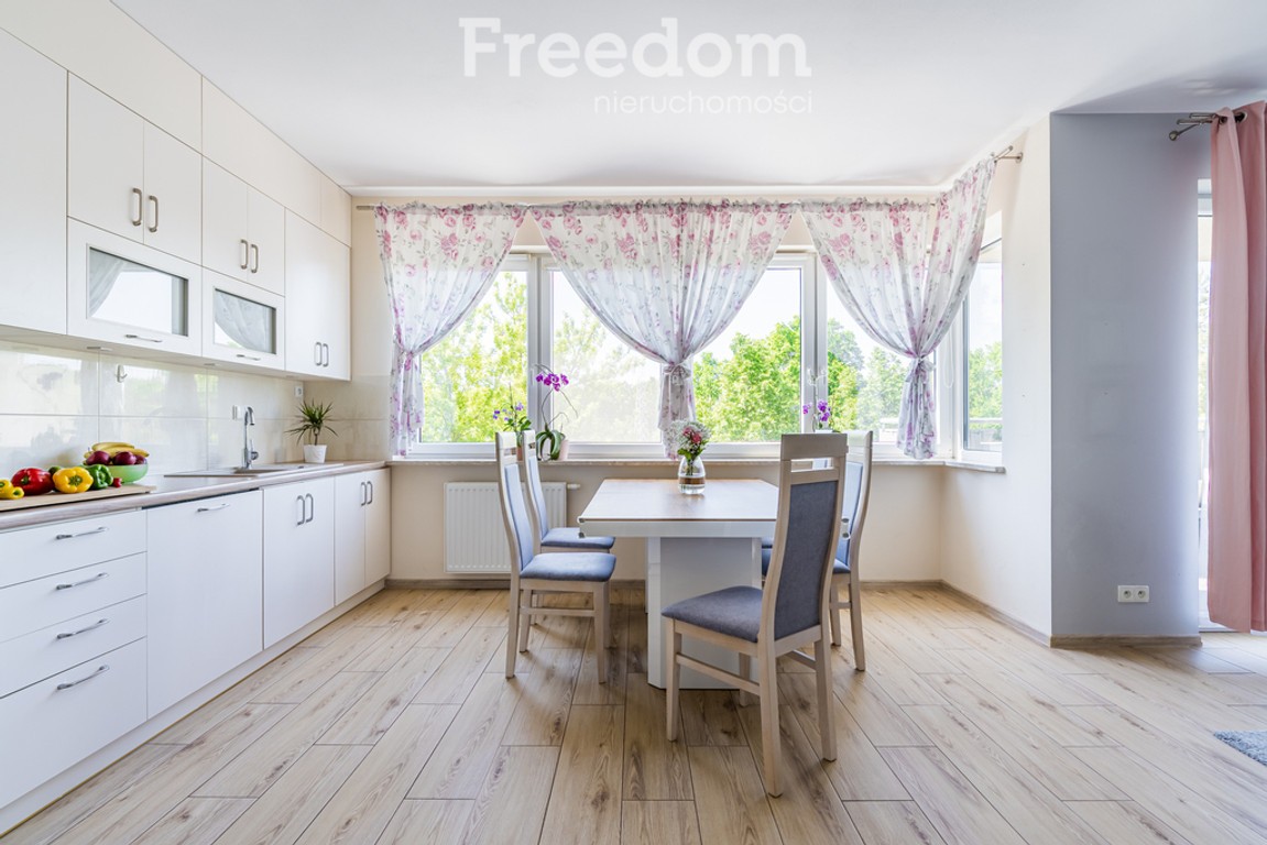 Słoneczne 3 pokoje (62,74 m²) z dużym balkonem - Widok 4