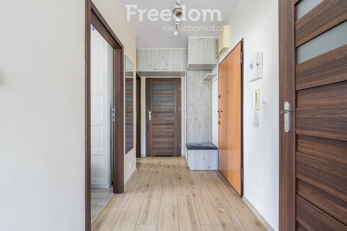 Słoneczne 3 pokoje (62,74 m²) z dużym balkonem - Więcej