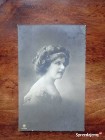 portret kobiety zdjęcie przedwojenne kartonikowe 1914 r. fotografia pocztówka