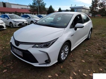1.8 Hybrid 122km Comfort E-CVT, salon PL, gwarancja, EXPORT