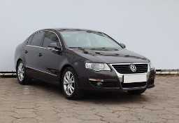 Volkswagen Passat B6 , Salon Polska, GAZ, Xenon, Bi-Xenon, Klimatronic, Tempomat,