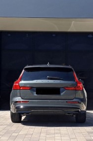 Volvo V60 II B4 Ultra Dark 2.0 B4 Ultra Dark (197 KM) Podgrzewana kierownica-2