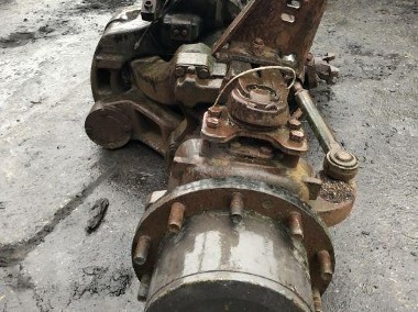 Claas Axion Resor Oś Wahacze Komplet-1