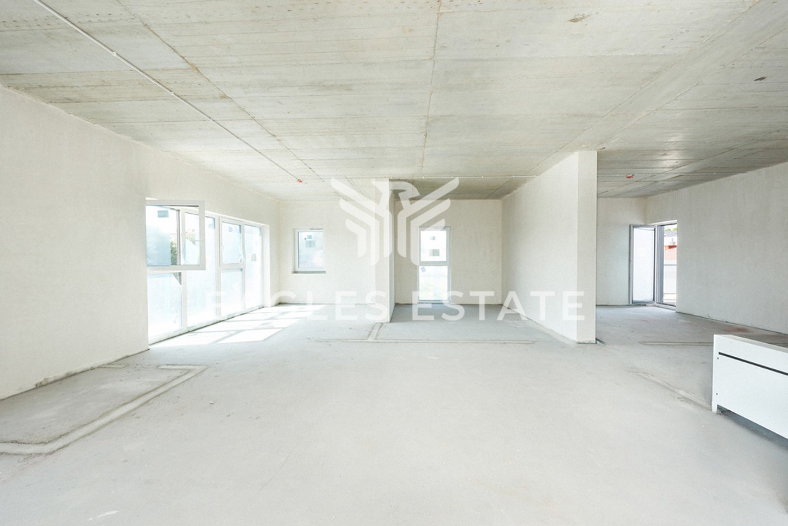 Lokal usługowy 107 m² + 2 miejsca postojowe - View 3