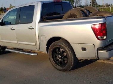 Sprzedam pickupa  Nissan Titan 5.6 l-1