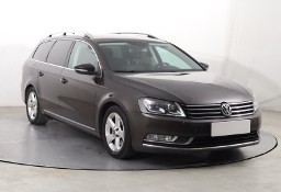Volkswagen Passat B7 , Xenon, Klimatronic, Tempomat, Parktronic,